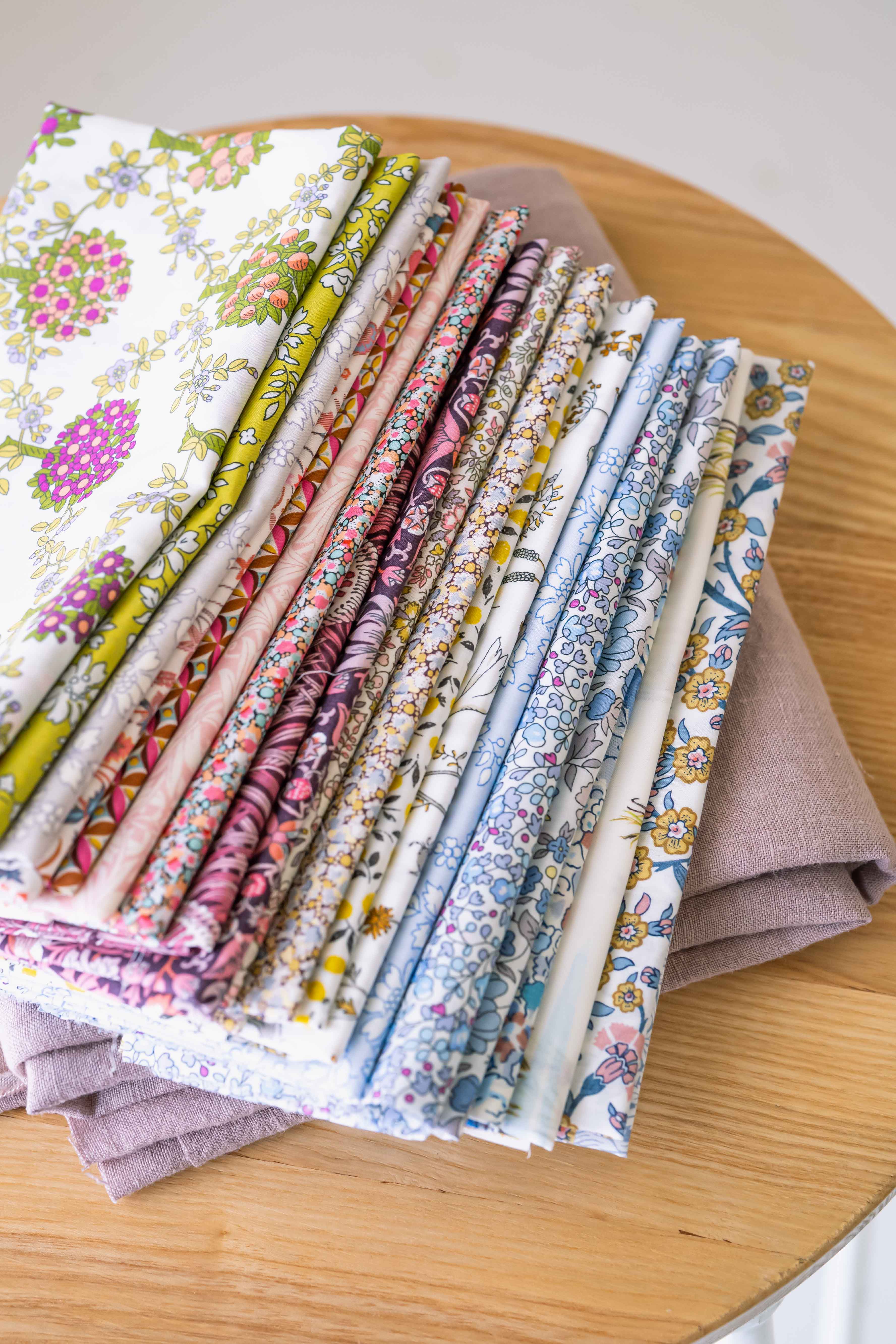 Fabric Bundles for Quilting | Curated Kits | Mel Storey Patchwork ...