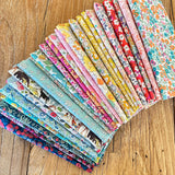 Flowering Snowballs Quilt Kit